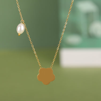 Collar De Acero Inoxidable De Perla Con Doble Colgante De Flor De Cinco Pétalos Y Concha