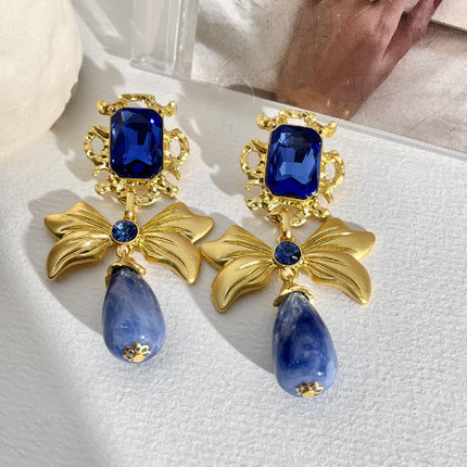 Aretes De Aleación Con Diseño De Lazo Y Piedras De Rhinestone