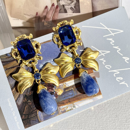 Aretes De Aleación Con Diseño De Lazo Y Piedras De Rhinestone