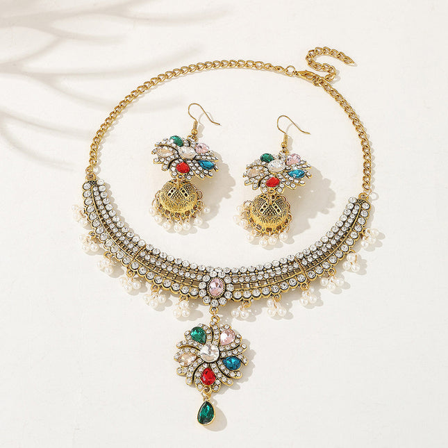 Aretes Y Collar Conjunto De Aleación Vintage Con Zirconias De Colores