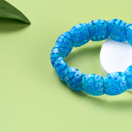 Pulsera De Cuentas Rectangulares Azul Facetado Con Diseño Elegante