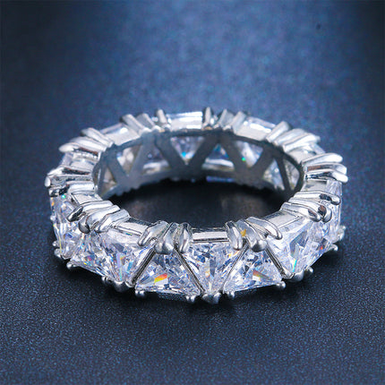 Anillo Con Diseño Triángulo De Circón De Diamantes Incrustados De Plata 925