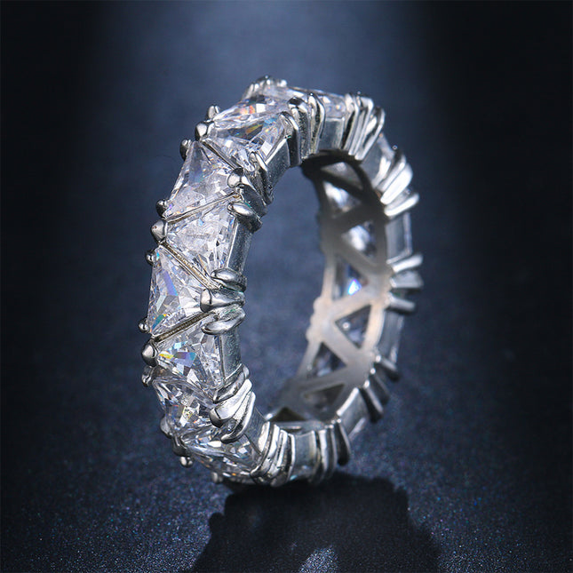 Anillo Con Diseño Triángulo De Circón De Diamantes Incrustados De Plata 925