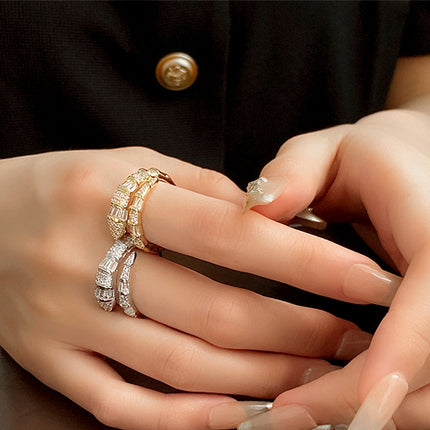 Anillo Ajustable Con Diseño De Serpiente Con Incrustación De Zirconia De Cobre
