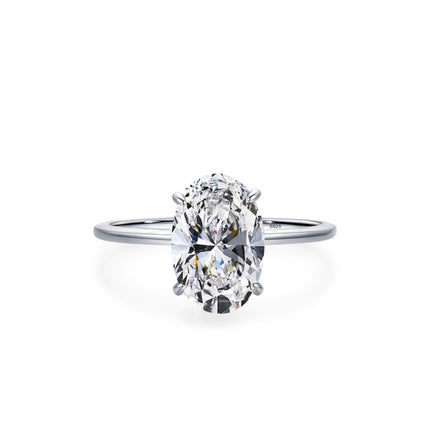 Anillo Con Diseño Diamante Simulado Oval De Plata S925