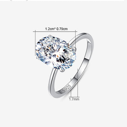 Anillo Con Diseño Diamante Simulado Oval De Plata S925