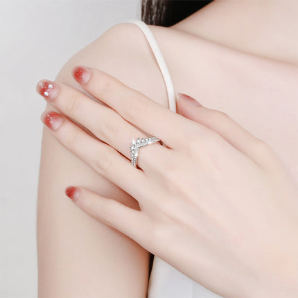 Anillo Con Diseño De Corona Y Diamante Simulado Brillante De Plata S925