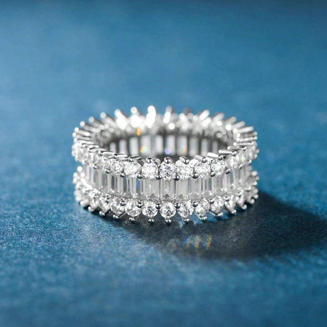 Anillo Con Diseño Redondo De Moda Con Zirconia Cúbica Completa De Cobre