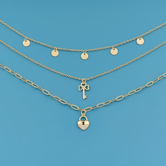 Collar De Tres Capas Con Colgante De Cerradura De Corazón De Lujo Ligero A La Moda