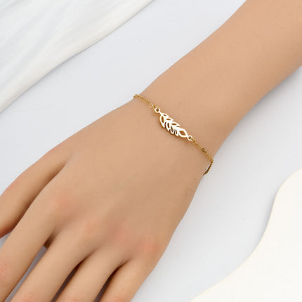 Pulsera De Acero Inoxidable Con Colgante De Hoja Calada Diseño Elegante