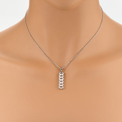 Collar Casual De Acero Inoxidable Elegante Con Colgante Sencillo De Cuboide De Circón De Moda