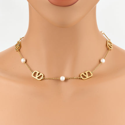Collar Nuevo Con Colgante De Letra V Brillante Metálico De Moda Con Perlas