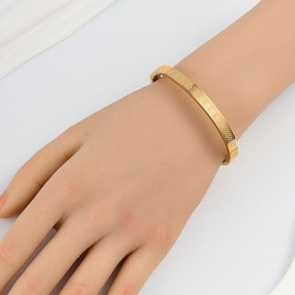 Pulsera Con Hebilla De Flor De Trébol Cuadrada Brazalete Elegante