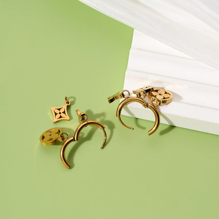 Aretes Elegante De Trébol De Cuatro Hojas Huecos Geométricos Chapados En Oro 18K