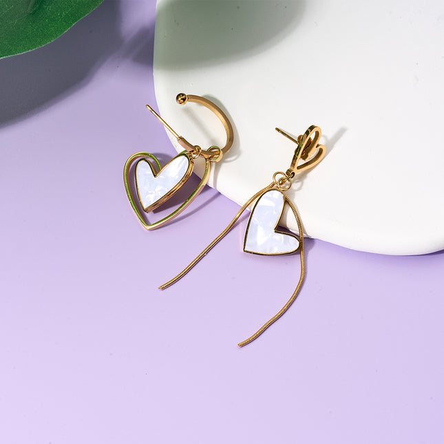 Aretes Largos De Corazón Asimétrico Con Diseño Único En Acero De Titanio