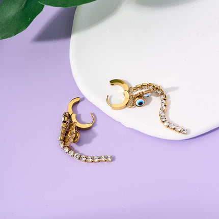 Aretes Largos Titanio De Cadena Con Mano Y Ojo Del Diablo, Zirconia