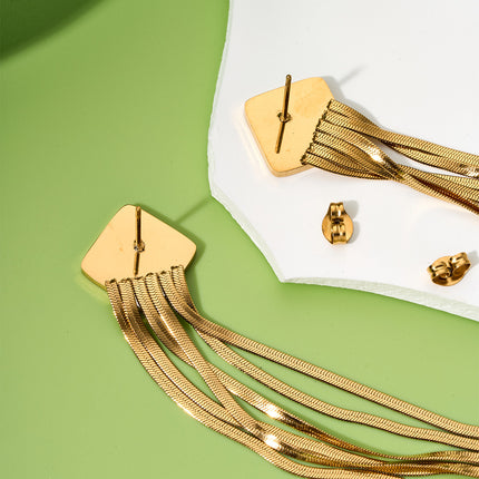 Aretes Largos De Borla Con Diseño Clásico De Cubo Negro Acero Titanio