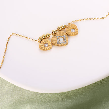 Collar De Corazon Concha Blanca Con Esferas De Acero, Elegante Y Delicado