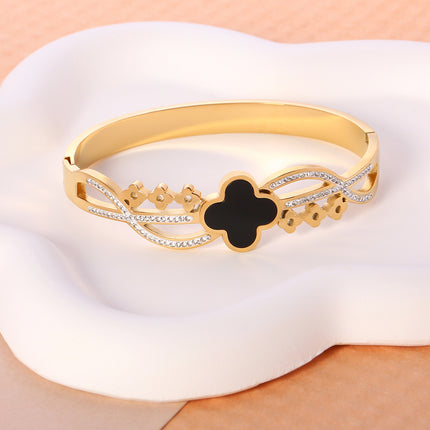 Pulsera Brazalete De Ondas Con Flor De Cuatro Hojas Y Zirconia