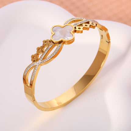 Pulsera Brazalete De Ondas Con Flor De Cuatro Hojas Y Zirconia