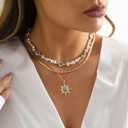 Collar De Múltiples Capas Con Perlas Y Colgante De Sol Con Turquesa