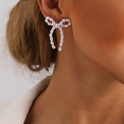 Aretes De Perla Artificiales Elegantes Con Lazo Estilo Delicado