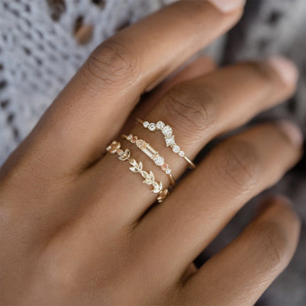 Juego De Anillos Con Diseño Elegante Y Moderno De Aleación Chapado En Oro 14K