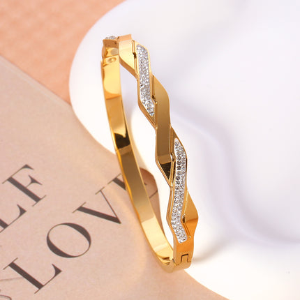 Pulsera Brazalete De Acero Inoxidable Diseño De Líneas Y Con Zirconia