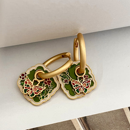 Aretes Broqueles De Cobre Con Esmalte Verde Y Detalle De Mariposa Vintage