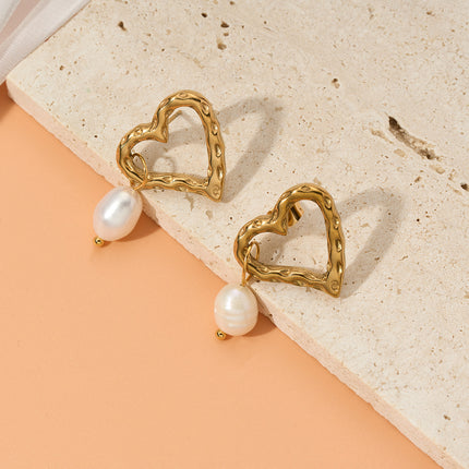 Aretes Largos De Corazón Con Textura Irregular Y Perla Blanca De Acero Inoxidable