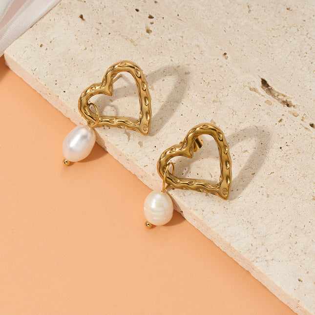 Aretes Largos De Corazón Con Textura Irregular Y Perla Blanca De Acero Inoxidable