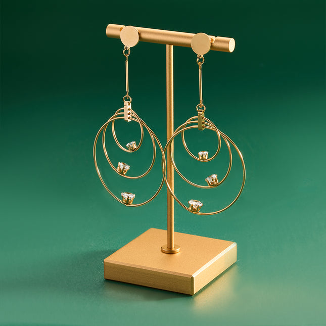 Aretes Largos Con Múltiples Anillos Y Diamantes De Estilo Lujo Sutil De Acero Inoxidable Chapado En Oro 14K