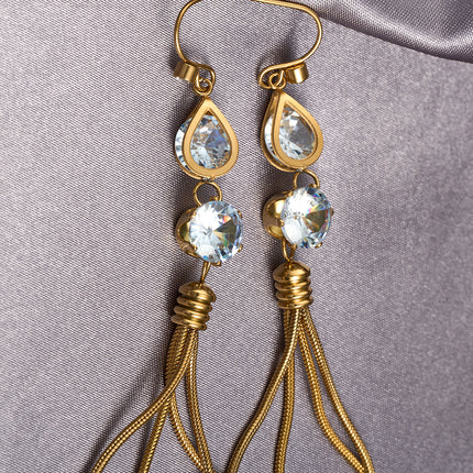 Aretes Largos De Lujo Con Diseño De Cuerda Y Zirconia En Acero Inoxidable