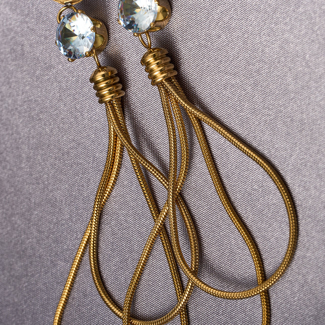Aretes Largos De Lujo Con Diseño De Cuerda Y Zirconia En Acero Inoxidable