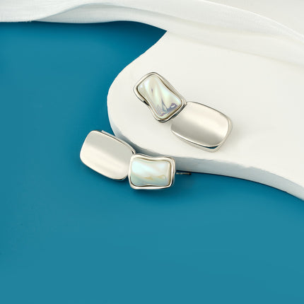 Aretes Largos Elegantes De Perlas Estilo Lujo De Cobre