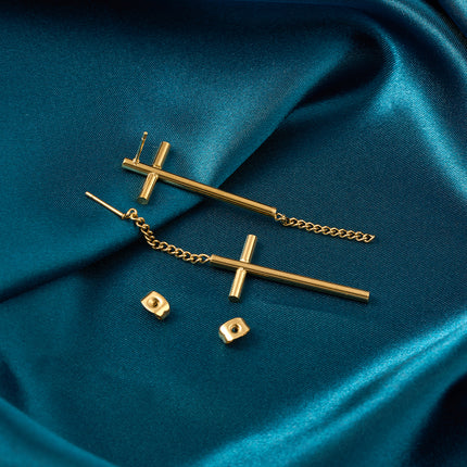Aretes Largos De Cruz Larga No Paralela De Acero Inoxidable Chapado En Oro 14K
