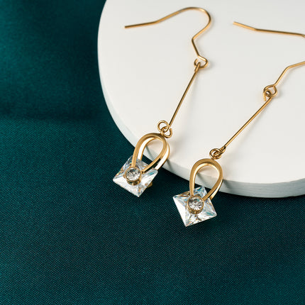 Pendientes Colgantes Con Diseño Calado Y Diamantes De Acero Inoxidable Chapado En Oro 14K