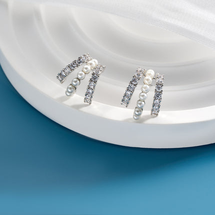 Aretes De Presión De Lujo Con Forma De Garra Y Perla Incrustada De Cobre
