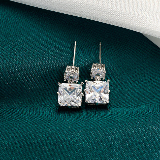 Aretes De Presión Colgante De Cuadrado Con Diamante Diseño Moderno Y Versátil De Cobre
