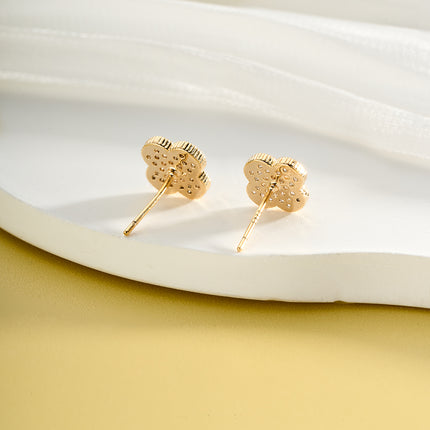 Aretes De Presión Trébol De Cuatro Hojas De Cobre En Oro Diseño Clásico Y Elegante