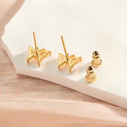Aretes De Presión Mariposa Láser Diseño Moderno Y Elegante De Cobre