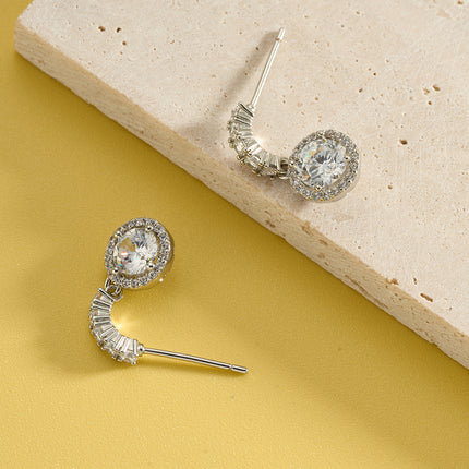 Aretes De Presión Con Colgante Circular De Zirconia De Cobre