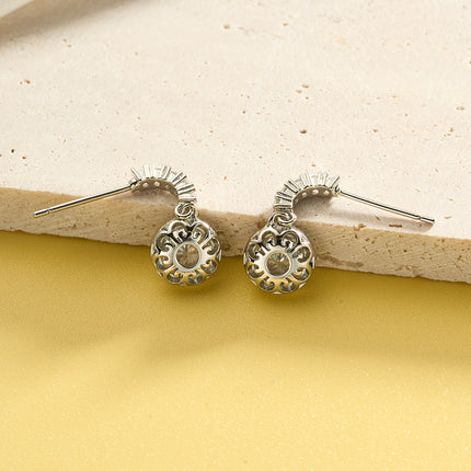 Aretes De Presión Con Colgante Circular De Zirconia De Cobre
