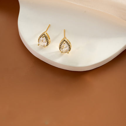 Aretes De Presión Con Diseño De Cobre Con Forma De Gota De Agua Y Circonitas