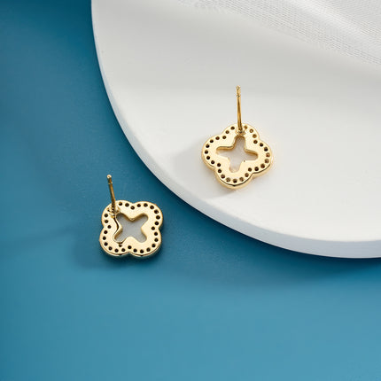 Aretes De Presión De Botón De Trébol Concha De Cobre Chapado En Oro 14K