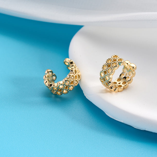 Aretes Chapados En Oro 14K Minimalista Cuff De Oreja Forma De C Calado