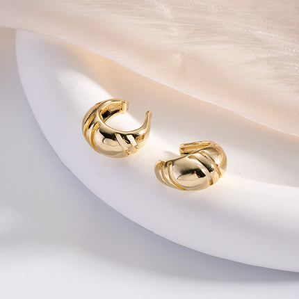 Pendiente De Oreja Con Forma De C Con Círculo Diseño Hueco Arete Moderno