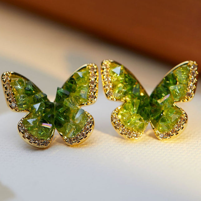 Aretes De Clip Con Mariposa De Cristal Verde Elegante Diseño En Cobre