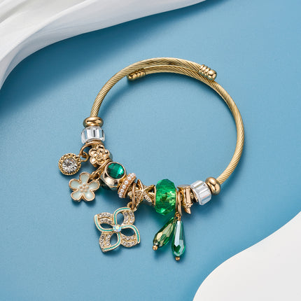 Pulsera Con Colgantes De Trébol, Flores Y Elementos Verdes Acero Inoxidable