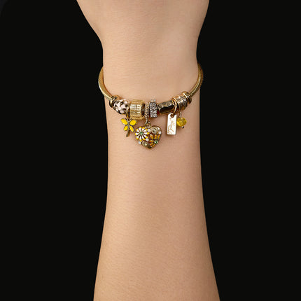 Pulsera Brazalete De Acero Inoxidable Con Colgantes De Mariposa Amarilla